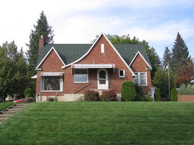 1st image of 130 W Alder St