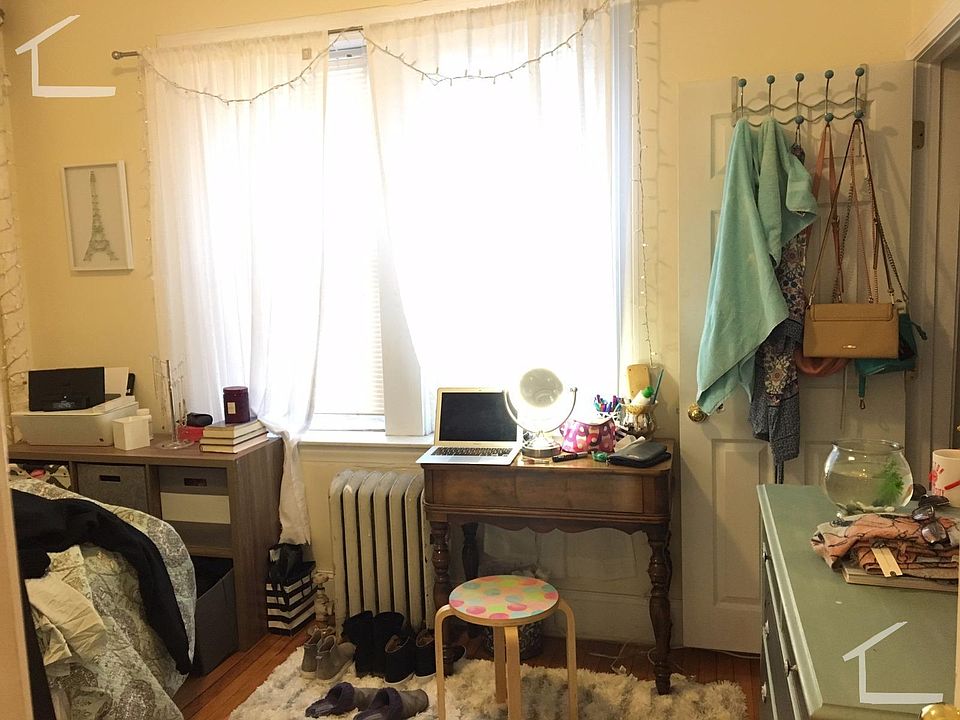 1st image of 322 Saint Paul St #201