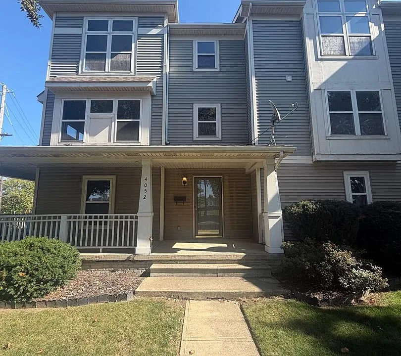4052 Cedar Ave
