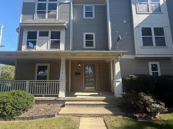 4052 Cedar Ave, Cleveland, OH 44103
