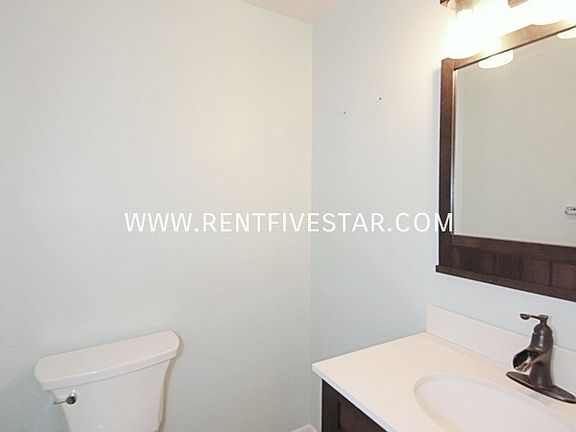 5th image of 14 Cedar Hills Dr