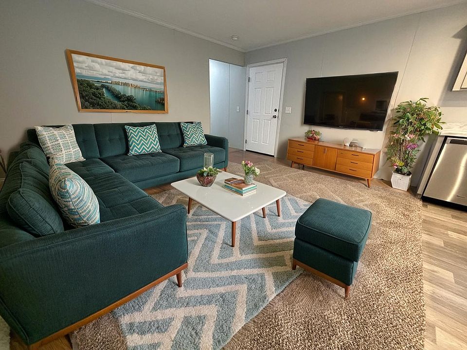 1st image of 38000 Le Chateau Blvd #868