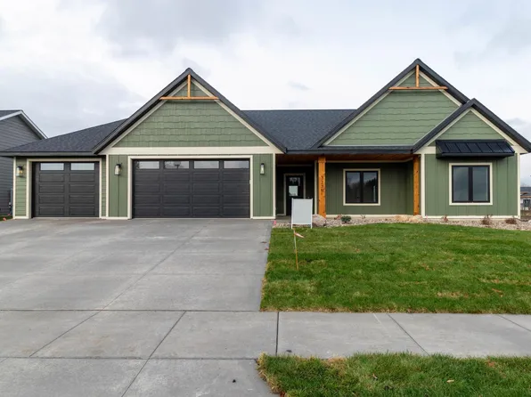 3235 Bella Terra Rd NE, Rochester, MN 55906