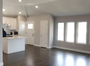 34 Buffington Ave #2, Staten Island, NY 10312
