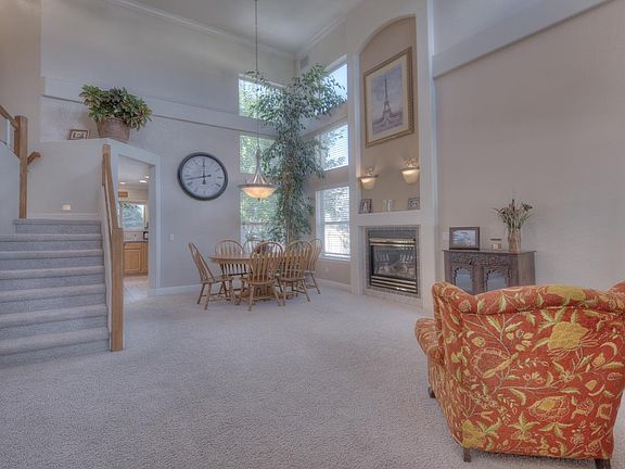 4th image of 1026 Eagle Ct