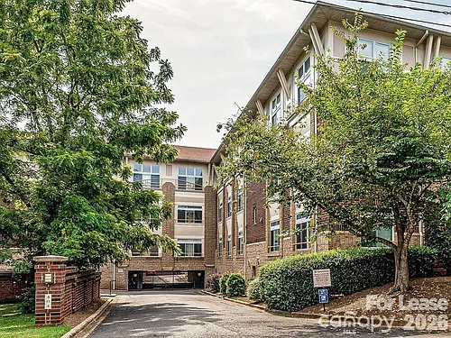 404 N Laurel Ave Photo 1