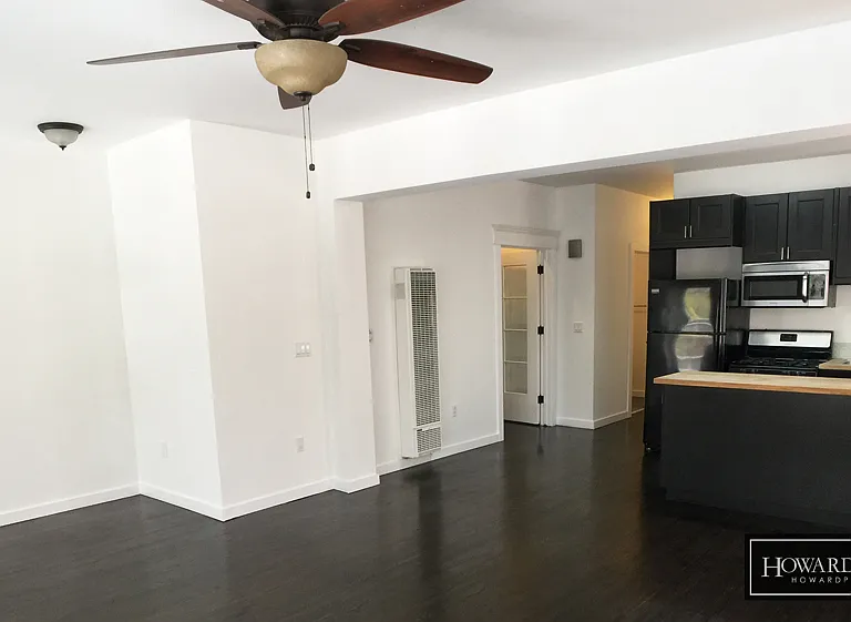 513 E Broadway #517 — Photo 3