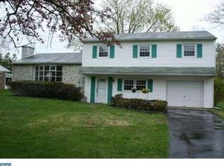 241 Brendwood Dr, Langhorne, PA 19047