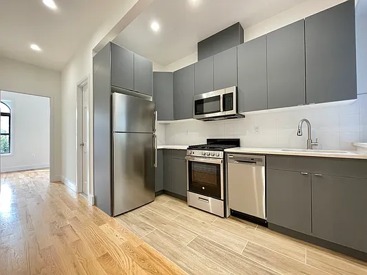 Rented by Tungsten Properties | media 1