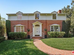 10575 Lindbrook Dr, Los Angeles, CA 90024