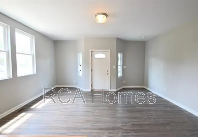 3501 N Illinois St #4 — Photo 8