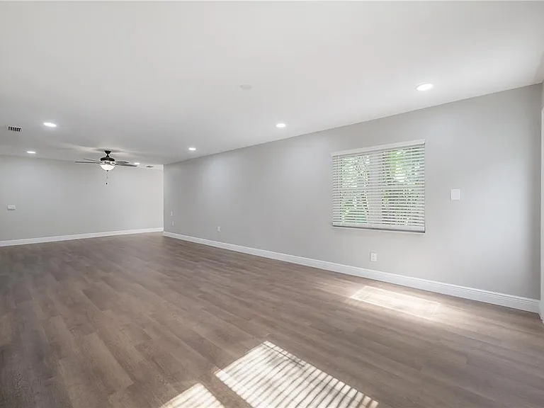 6901 S Fitzgerald St — Photo 26