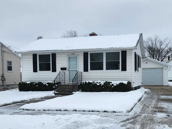 1339 Wirtz Ave, Green Bay, WI 54304