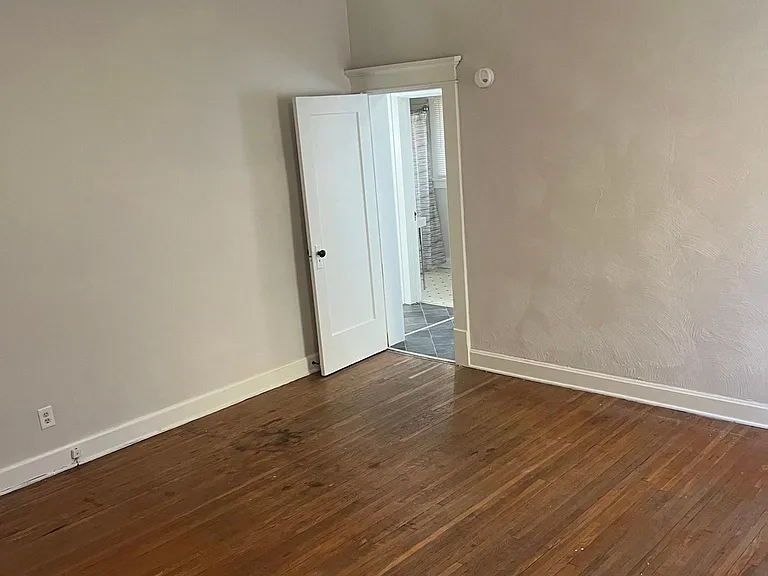 25 W Brighton Rd #25 — Photo 8