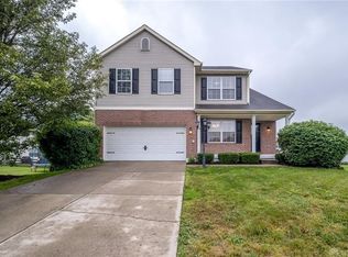 11 Lakeview Dr, Franklin, OH 45005