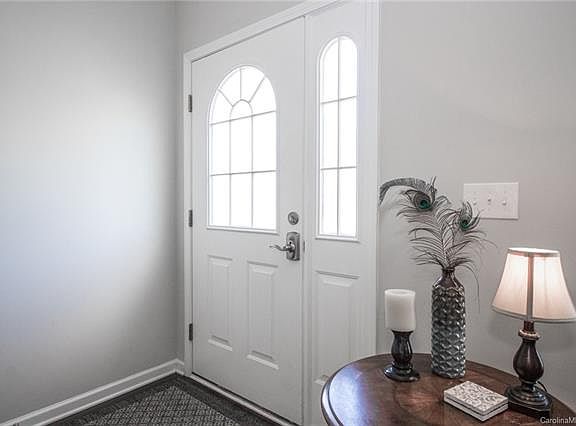 4th image of 275 Fesperman Cir