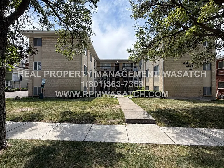 1150 E Garfield Ave — Photo 1
