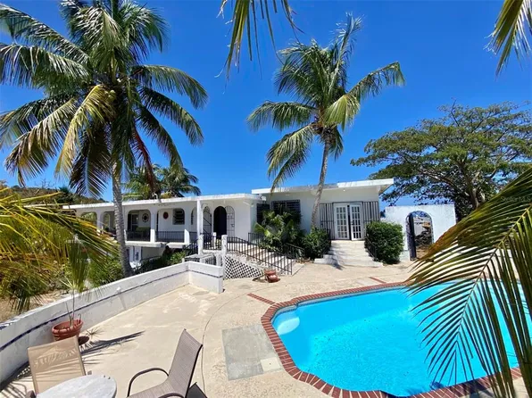 12 Monte Santo, Vieques, PR 00765