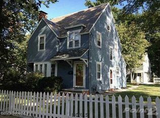 18 Jackson Ave, Glens Falls, NY 12801