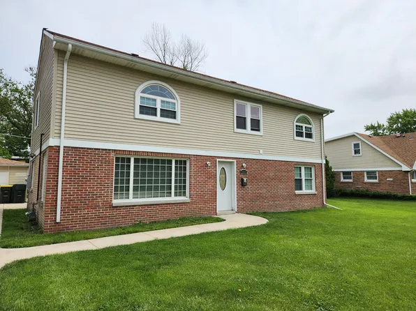 2231 Calwagner Ave, Melrose Park, IL 60164