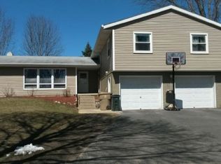 10-12 Brompton Cir, Madison, WI 53711