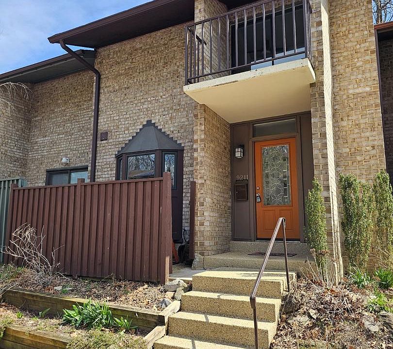 1st image of 9211 Three Oaks Dr