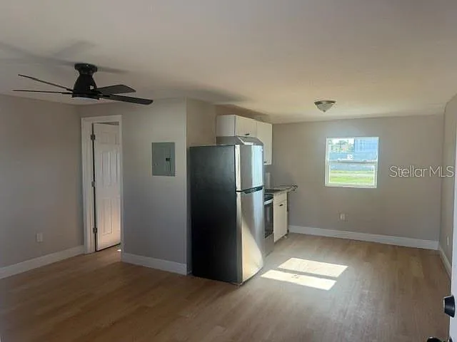 Studio, 1.0 bath, 190 sqft, $1,169 — Photo 3