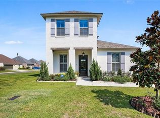 469 Tiger Ave, Covington, LA 70433