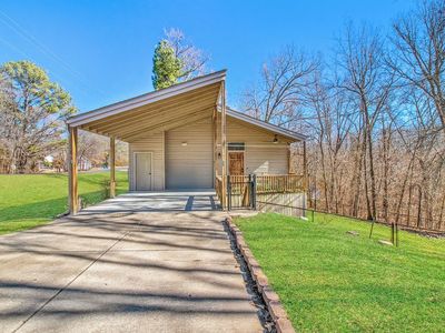 1 Lea Ln, Bella Vista, AR, 72714