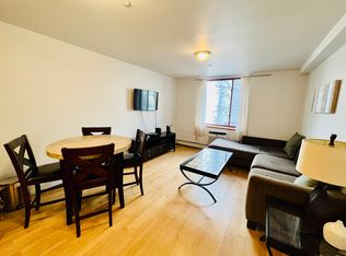 428 W 49th St #6B, New York, NY 10019