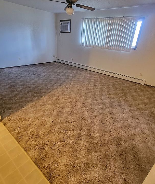 1st image of 1603 9th Ave NW #2