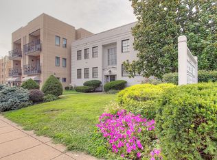 2631 Erie Ave #1, Cincinnati, OH 45208