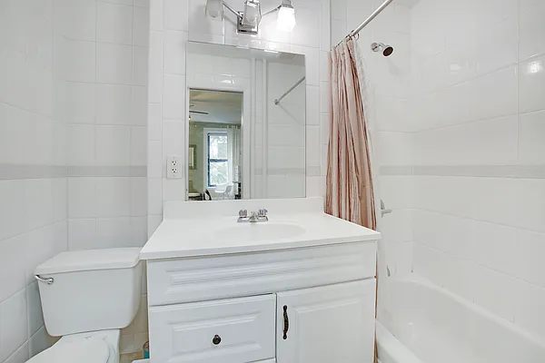 Rented by Town Residential | media 9