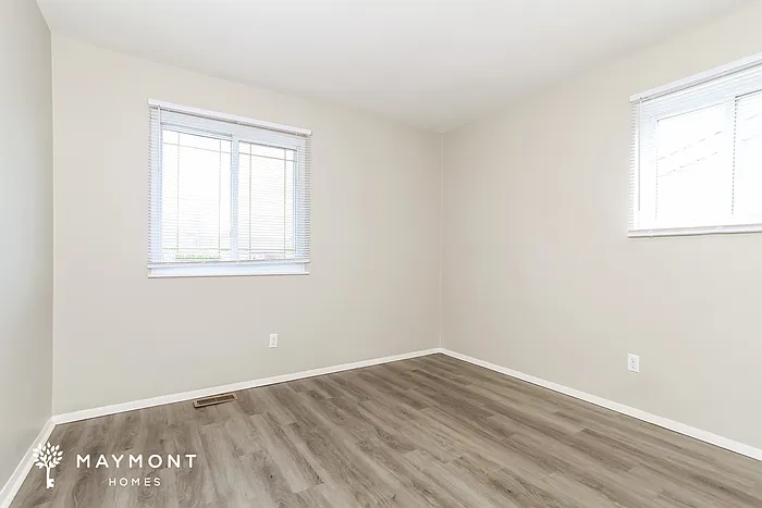 736 Marbea Dr — Photo 9