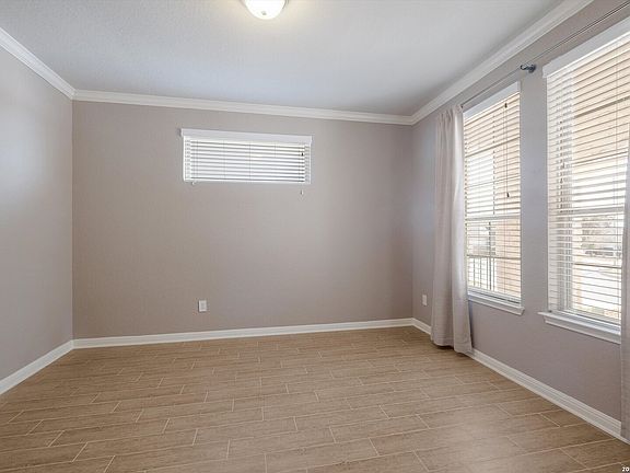 4th image of 13907 Tribeca