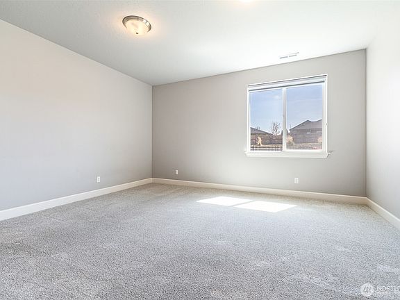 5th image of 6631 Collins Road