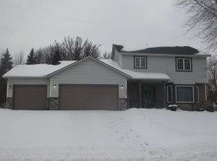 9090 Gould Rd, Eden Prairie, MN 55347