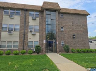 199 Bergen Tpke APT 3D, Ridgefield Park, NJ