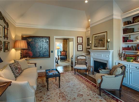 2nd image of 508 Brighton Pl