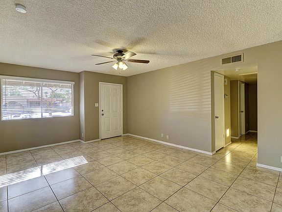 4th image of 12829 N 21st Dr