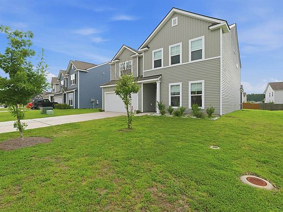 2nd image of 437 Silent Bluff Dr