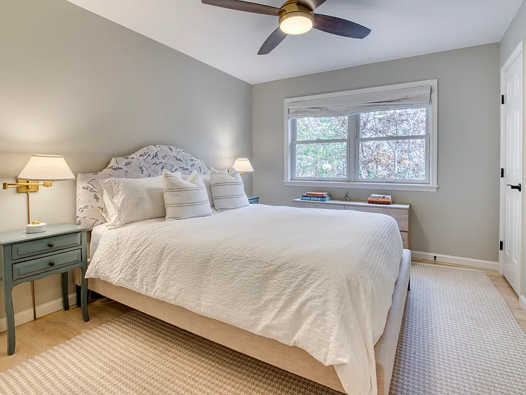 367 E Hampton Sag Harbor Tpke — Photo 12