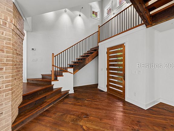 3rd image of 9 Rice Gate Cir