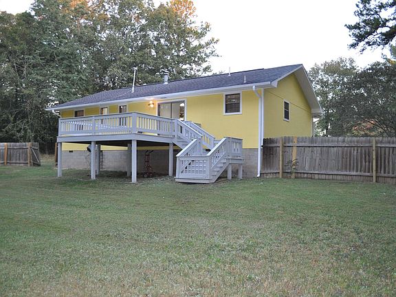 4th image of 1305 Baker Lake Rd