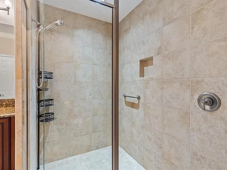 1143 Riverscape St #A — Photo 31