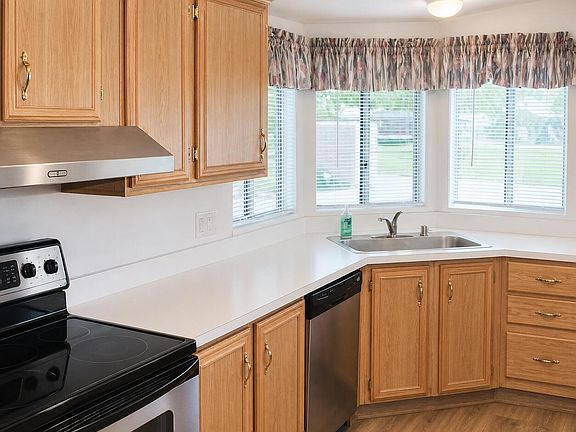 4th image of 8601 N 103RD Avenue #313