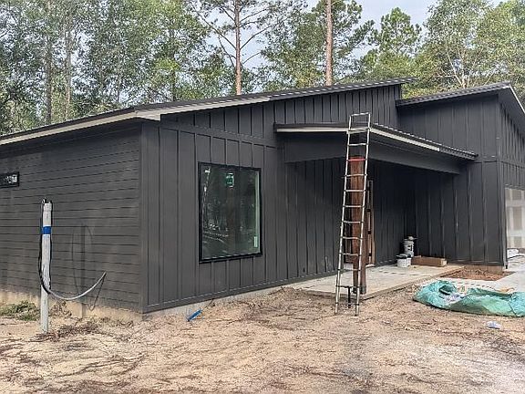 2nd image of 101 Marie Ln