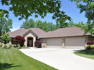 4120 Quarry Springs Dr, Racine, WI 53405