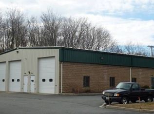 30 Starline Way UNIT F, Cranston, RI 02921