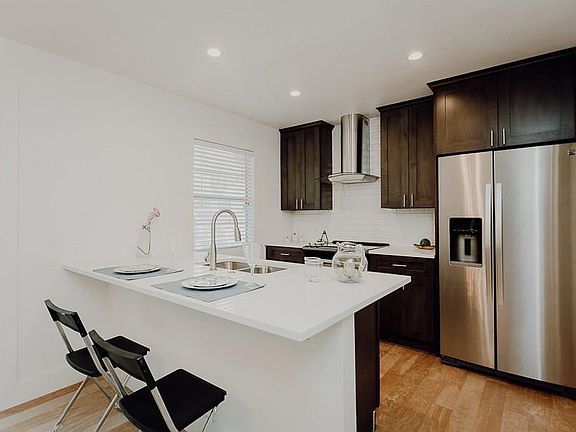 3rd image of 8104 Ceberry Dr